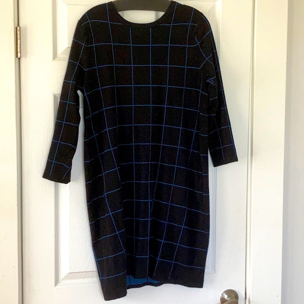 Anne Klein 3/4 sleeve sweater dress